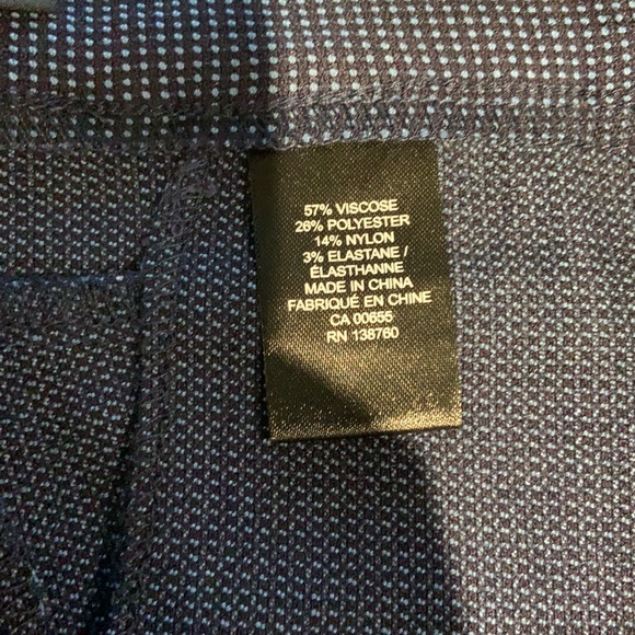 RW&Co Women’s Capri Pant - Picture 5 of 12